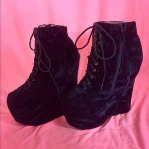 Jeffrey Campbell Damsel Black Velvet Wedges